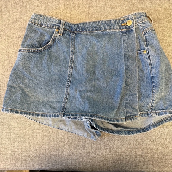 Zara Light Blue Denim Skort Shorts with Wrap Panel - Picture 2 of 8